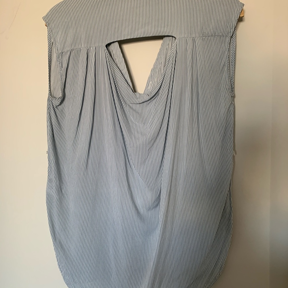 Striped button down blouse - Picture 6 of 7